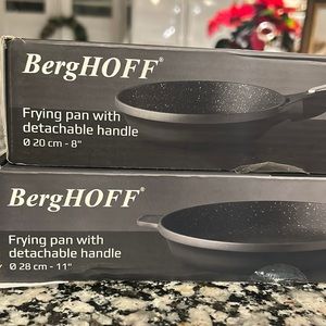 Berg Goff  gem cook ware